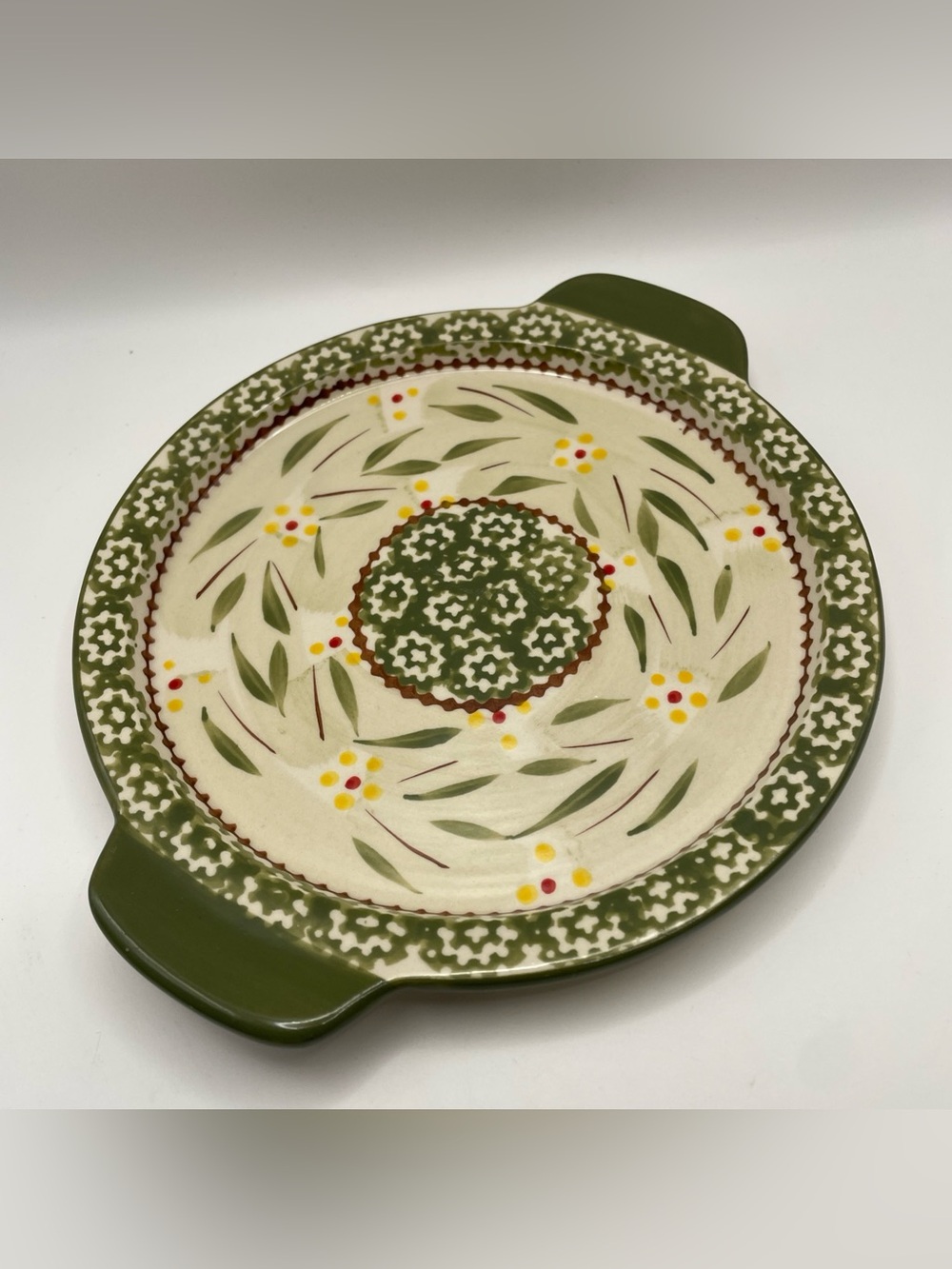 Temp-Tations 8.5” Ceramic Lid-It (Trivet, Tray, Baker Lid) Old World Green (KFI)